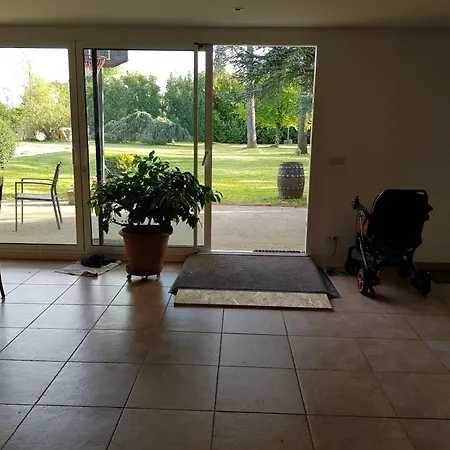 Epiceah Loft Pmr - Campagne 10' * Βαλένς